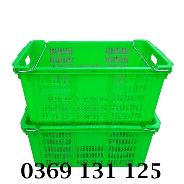 Thiết kế quai sắt hai bên tiện lợi của sóng nhựa hở HS011